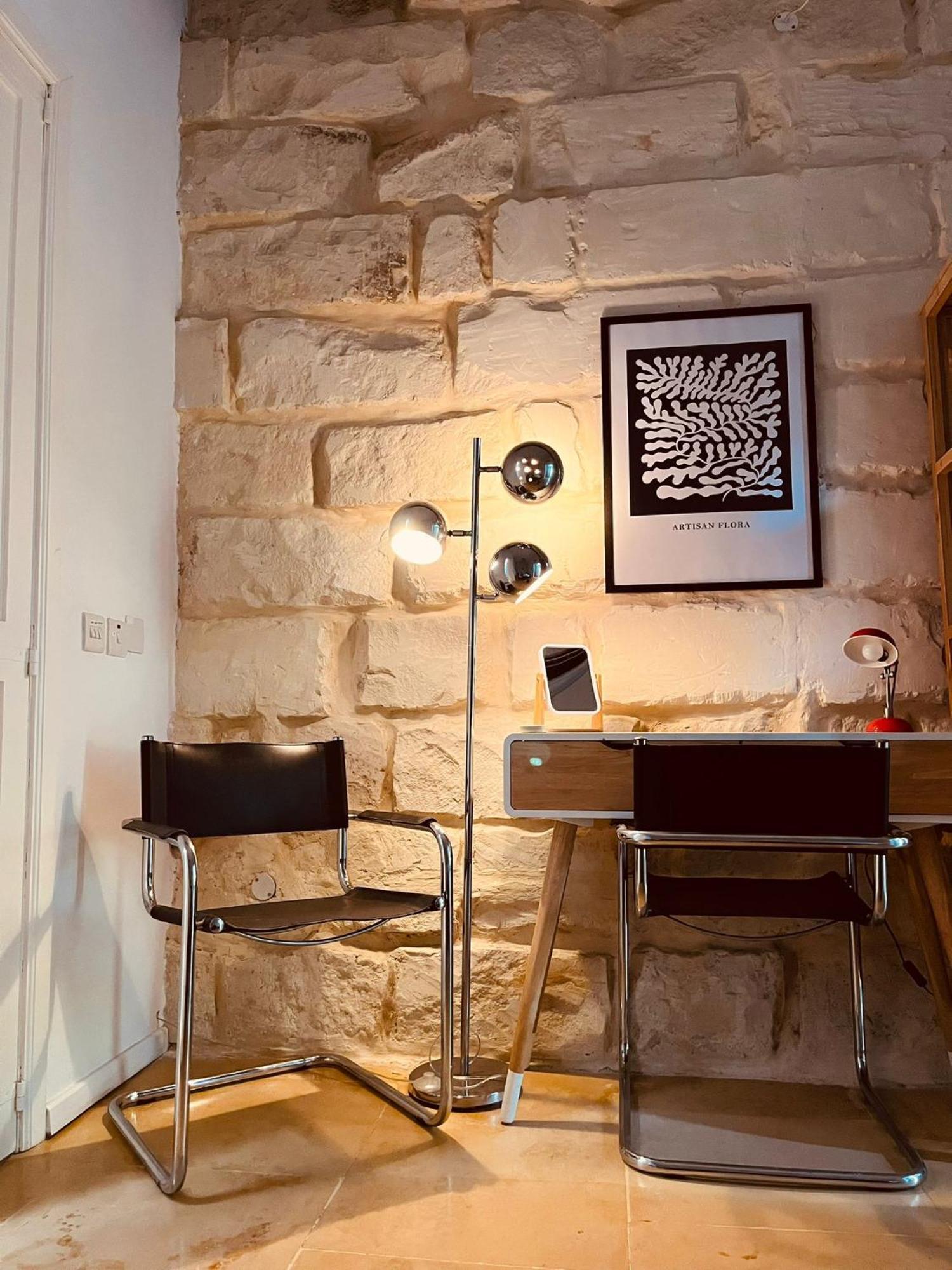 130, One Of A Kind - A Luxury Eclectic Home Tarxien Exterior photo